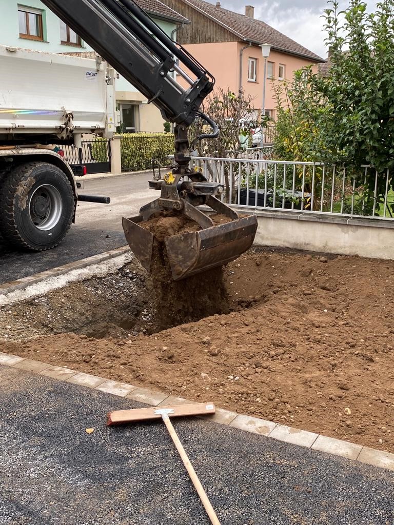 RETOUR EN IMAGES : Travaux de désimpermeabilisation du Cours des Dîmes